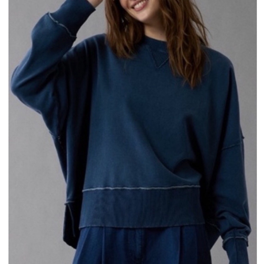 AE - Oversized Crewneck Sweatshirt
